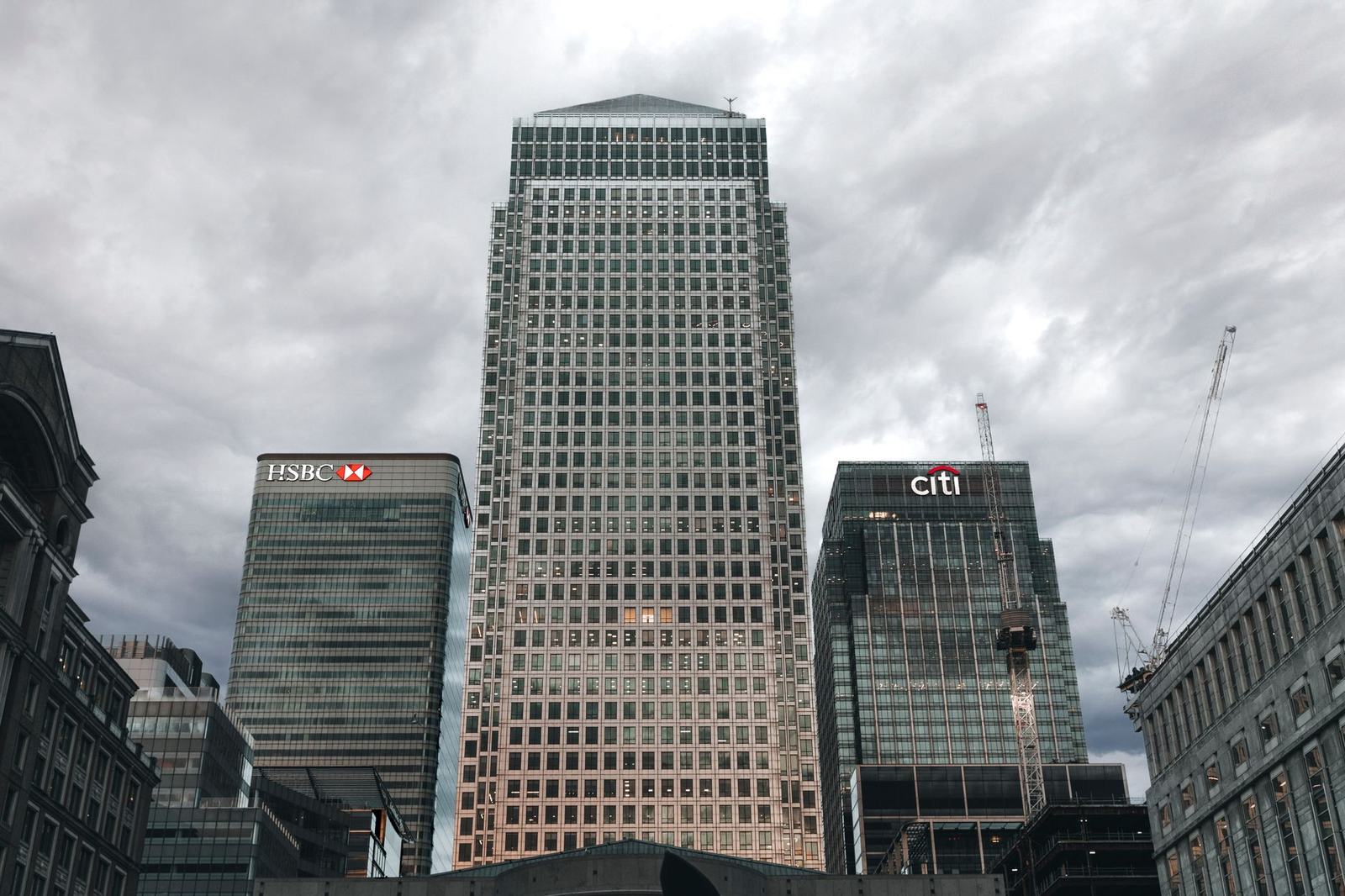 View of HSBC and Citi buildings in London's Canary Wharf business district.